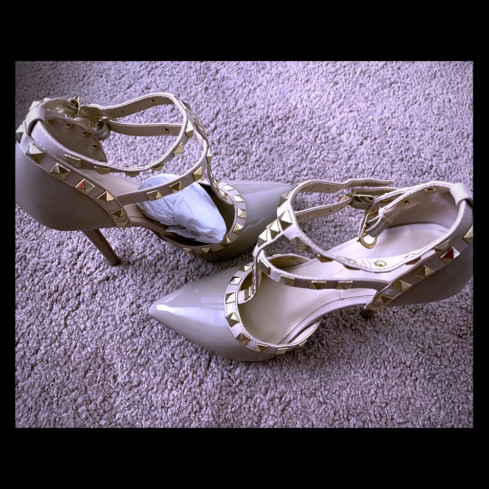 Beautiful studded stiletto for sale